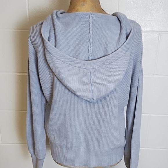 Lightweight Transitional Layering Boxy Sweater Natural Cotton Blend Wood Buttons - Picture 2 of 11